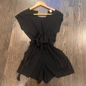 NWOT Old Navy Medium Petite Black Jumpsuit